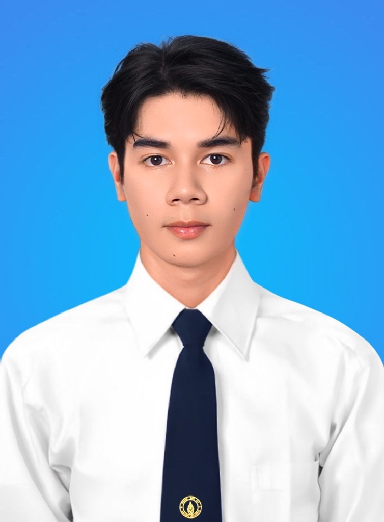 Portrait of Ratchanon S.